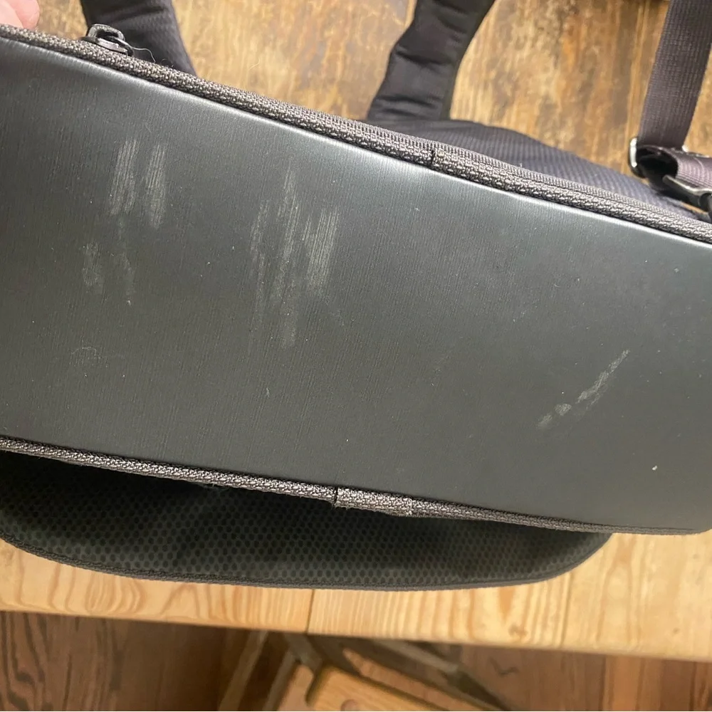 Tumi tech pulse